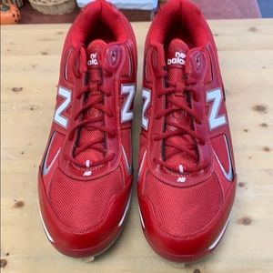 New Balance baseball cleats